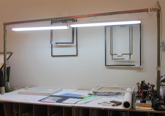 Lighting bridge For Work bench